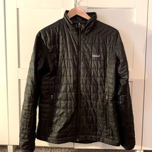 Patagonia Women’s Nano Puff Full Zip Jacket, Medium Black